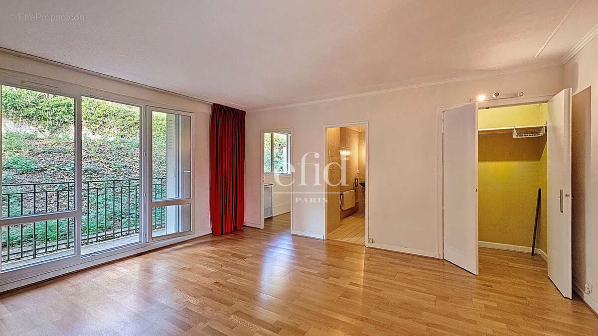 Appartement à SAINT-MAURICE