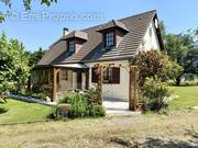 Maison à FERRIERES-HAUT-CLOCHER