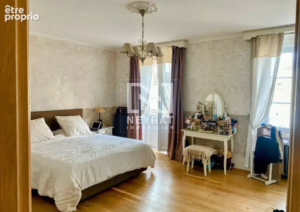 Maison Bourgeoise de 239m2 4 chambres et dépendances - photo 6