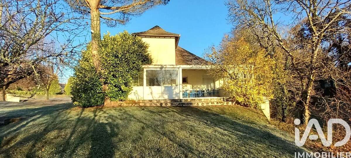 Maison 146 m² à Aynac  - photo 3