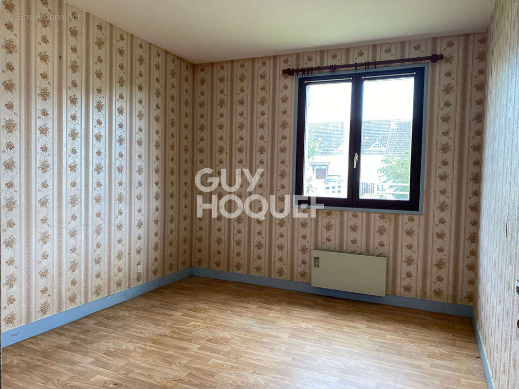 Maison à BEAUMONT-DU-GATINAIS