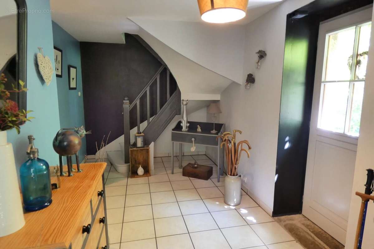 Le creusot - au calme - belle maison en pierres - photo 13