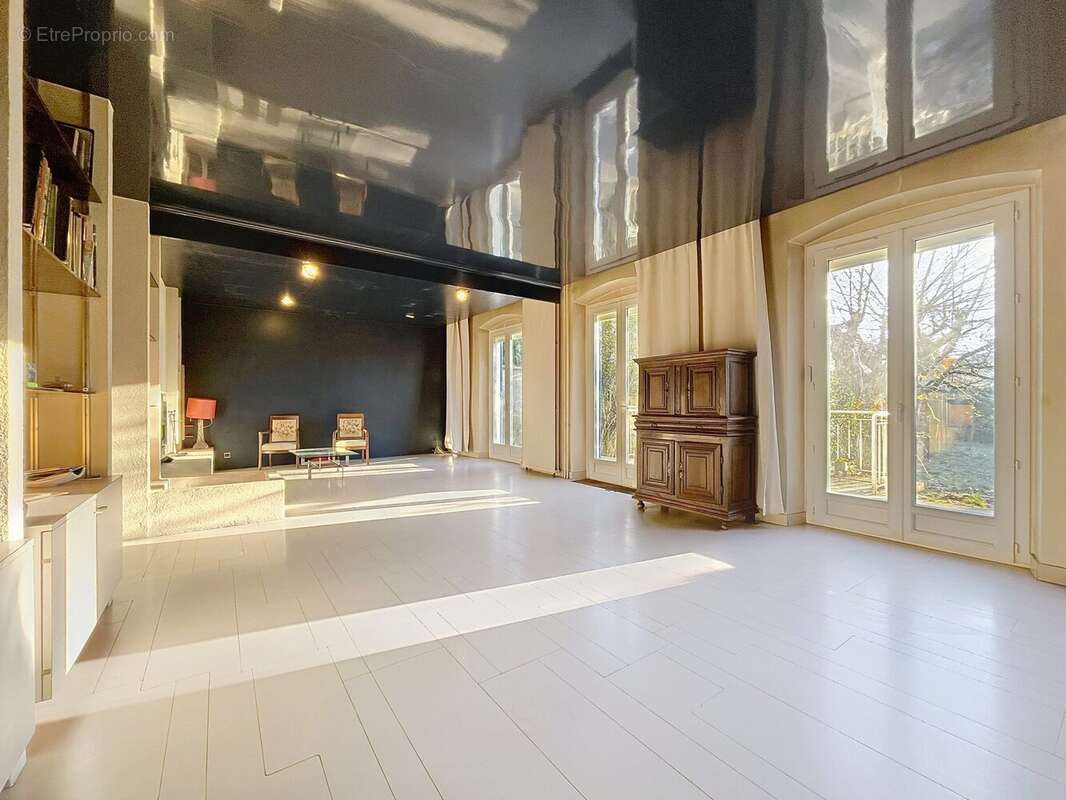 Maison à LA TRONCHE