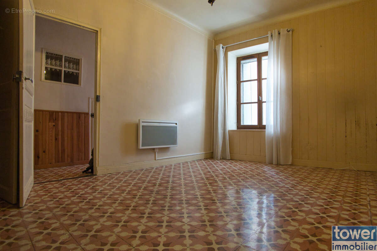 Maison à LABASTIDE-EN-VAL