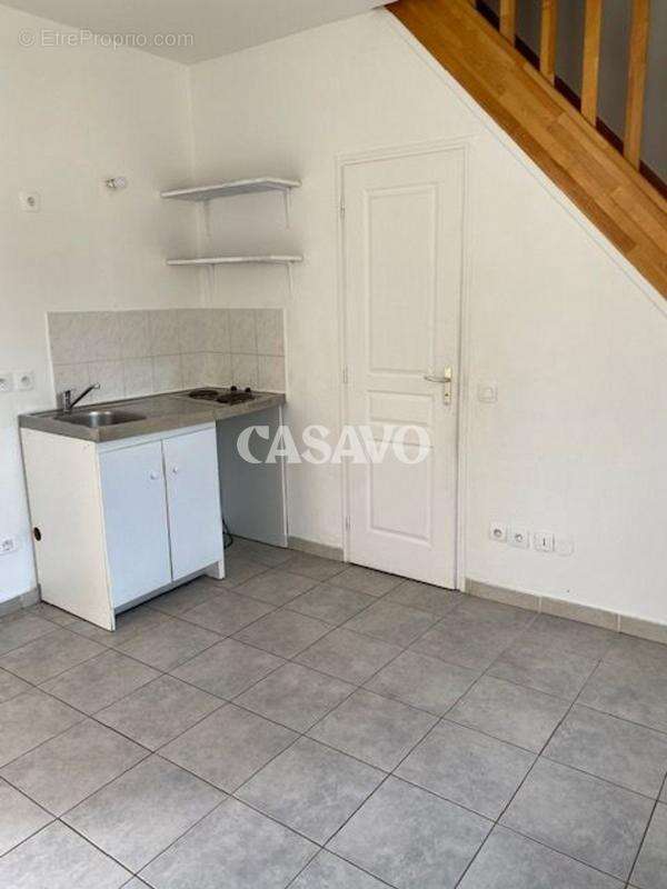 Appartement à IVRY-LA-BATAILLE
