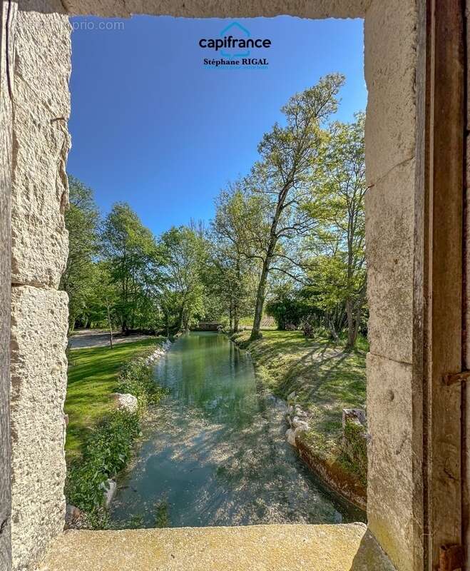 Maison à MONTCUQ