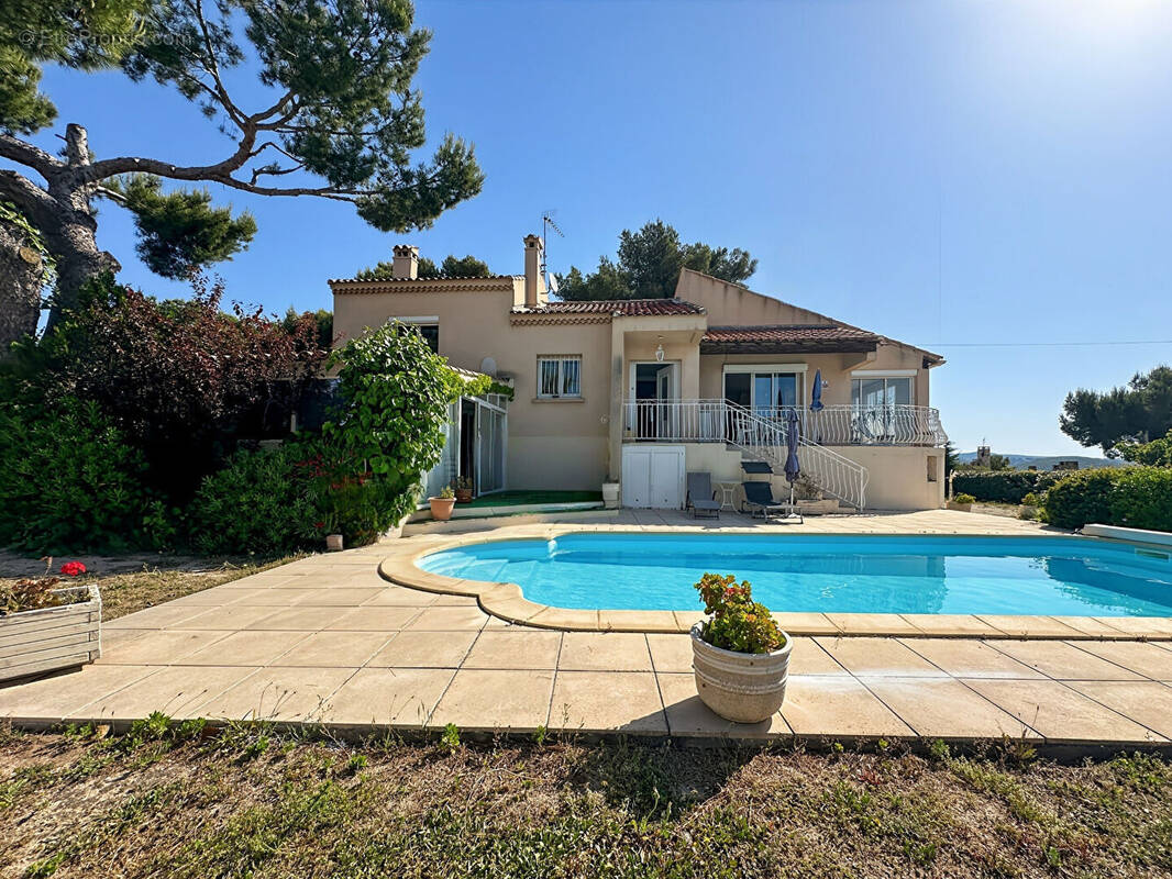 Maison à CARRY-LE-ROUET