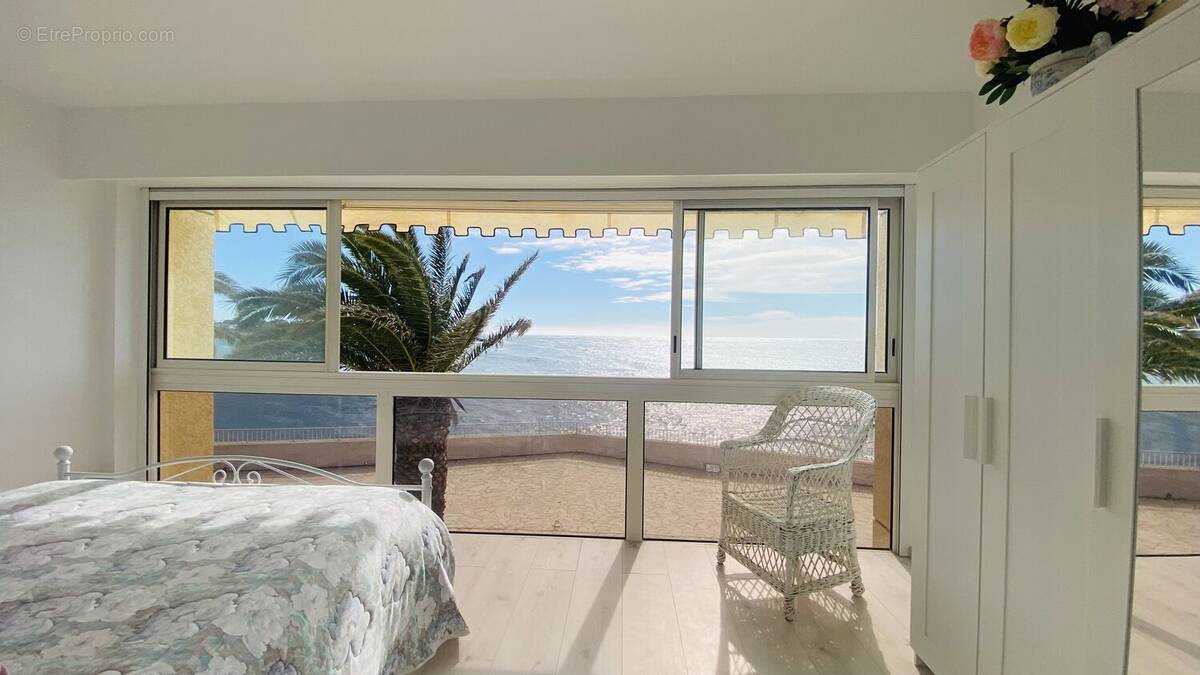 Photo 1 - Appartement à BANDOL