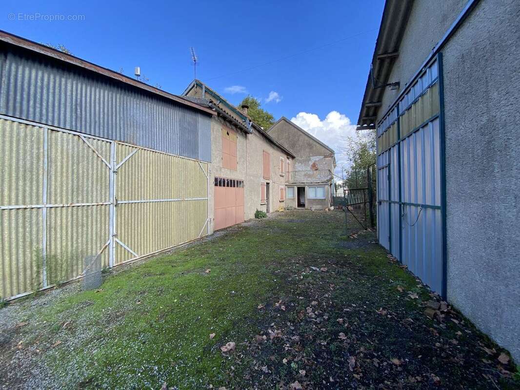 Maison à VALENCE-D'ALBIGEOIS