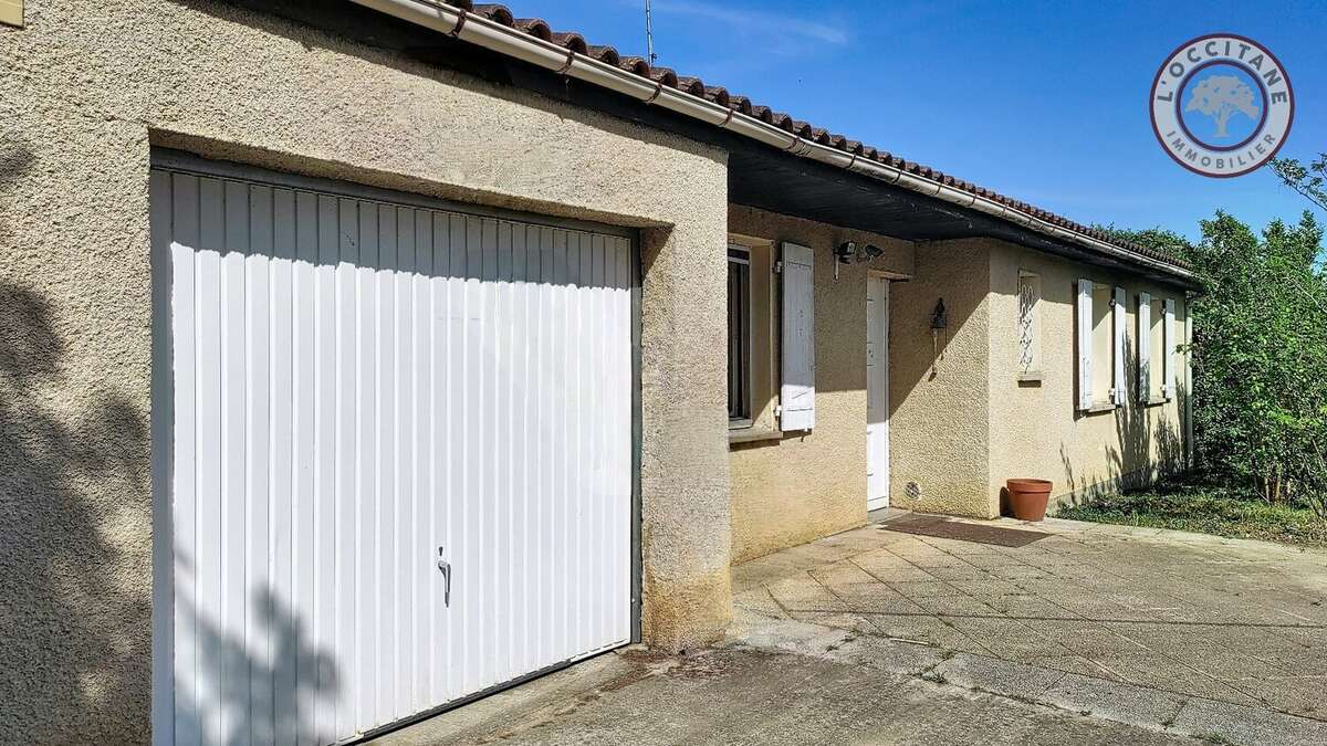 Maison 101 m² à L'isle-Jourdain  - photo 4