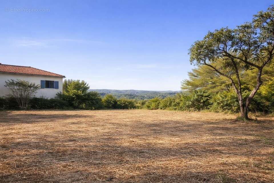 Terrain à TOULON