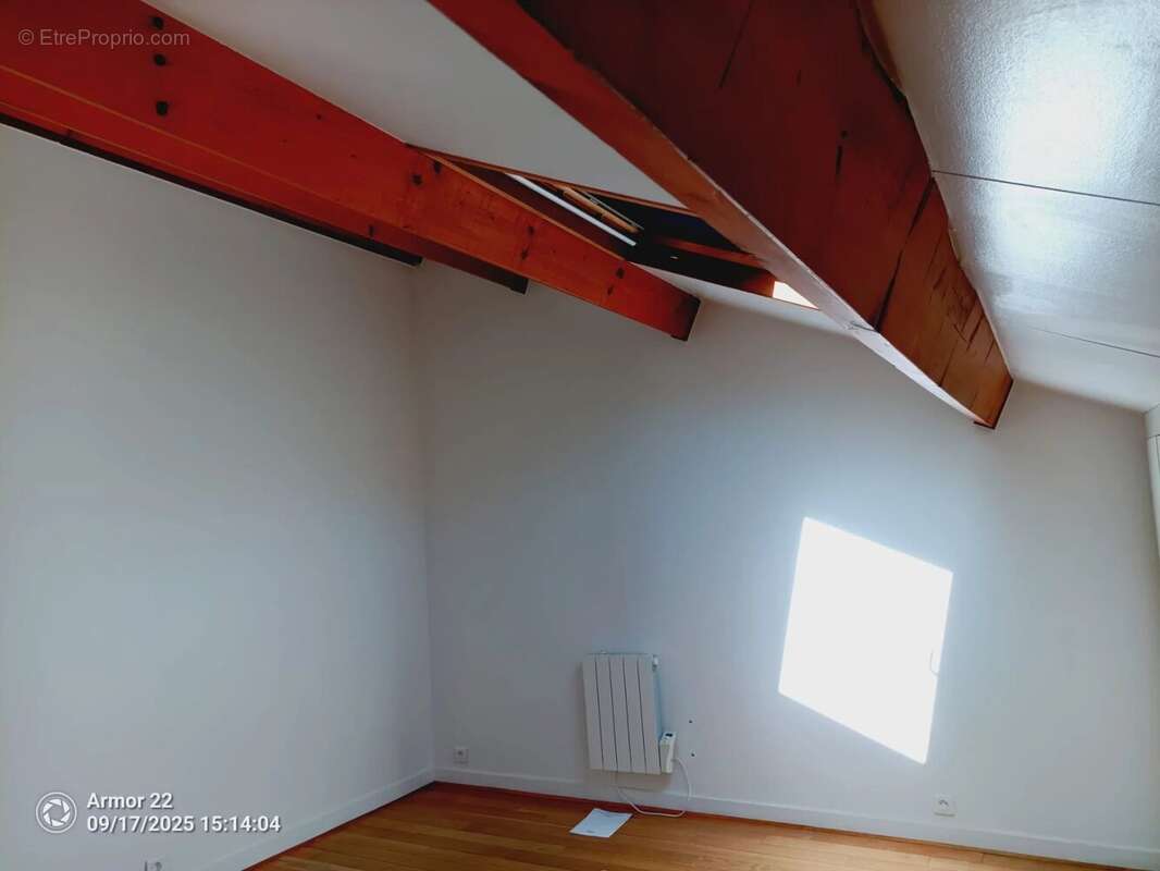 Appartement à CHARENTON-LE-PONT