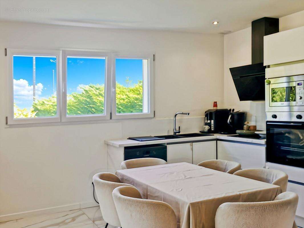 Maison À Vendre : maison sur sous-sol total - véranda - photo 6