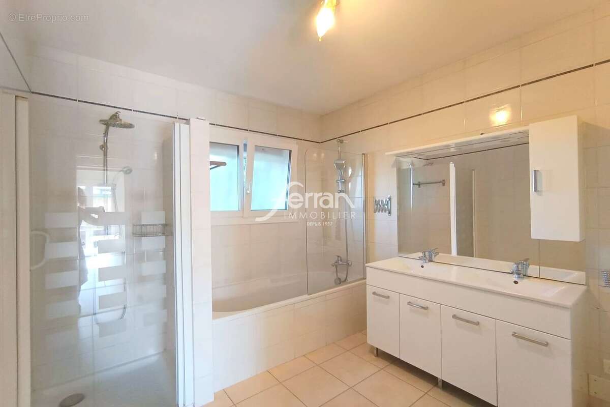 Maison 94 m² à Draguignan  - photo 7