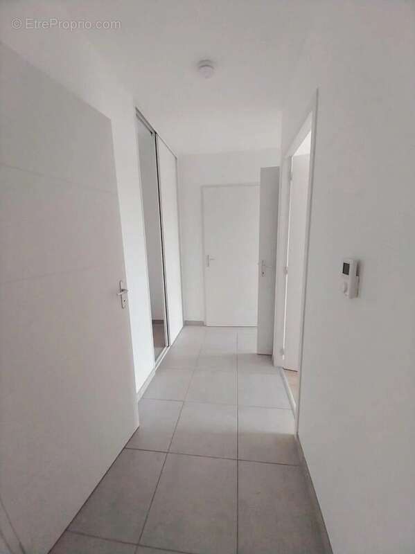 Appartement à COGNIN-LES-GORGES