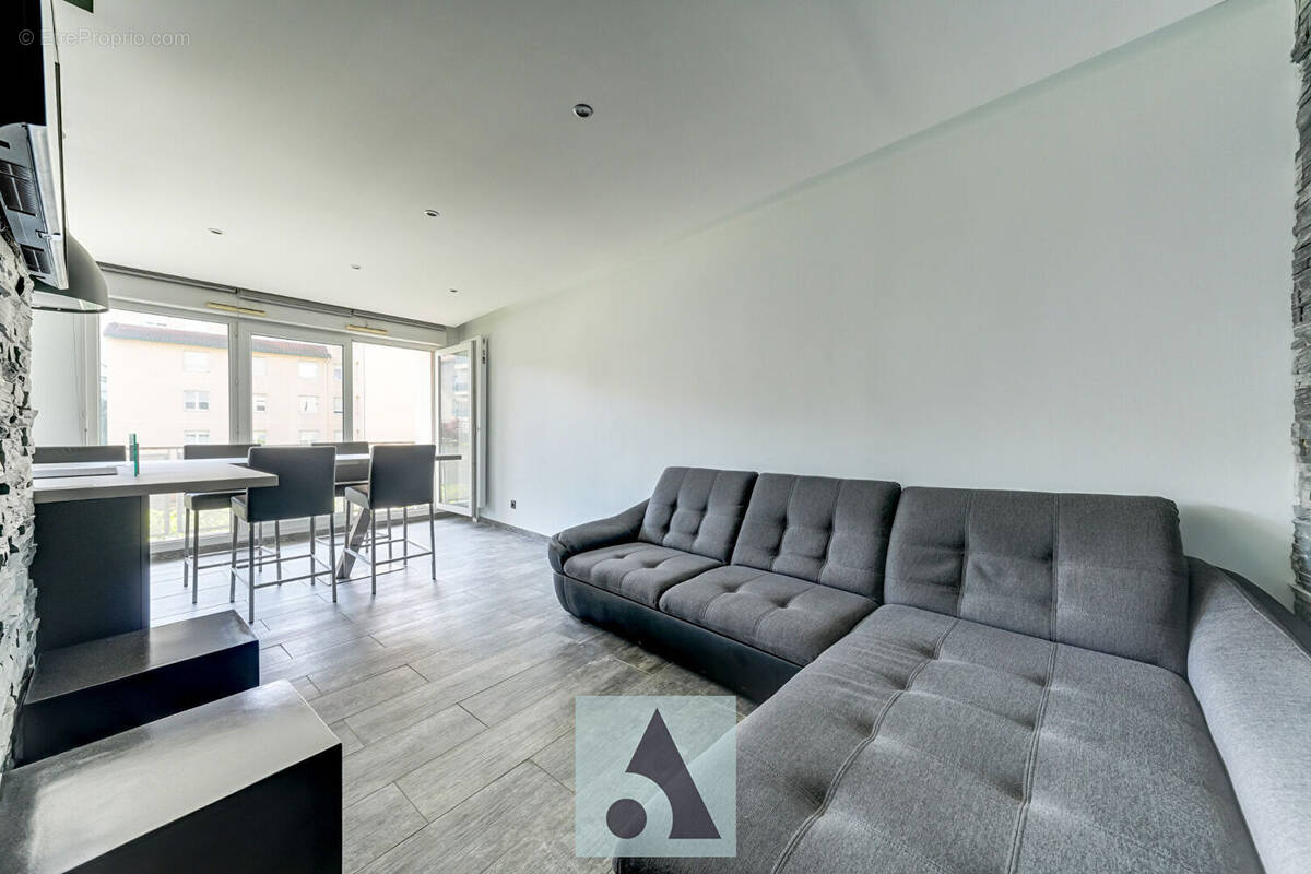 Appartement à VILLEURBANNE