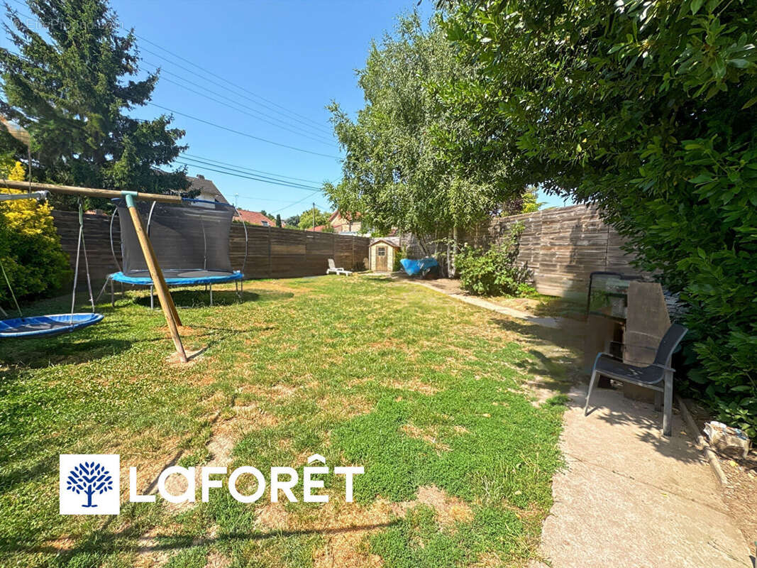 Appartement à EPINAY-SUR-ORGE