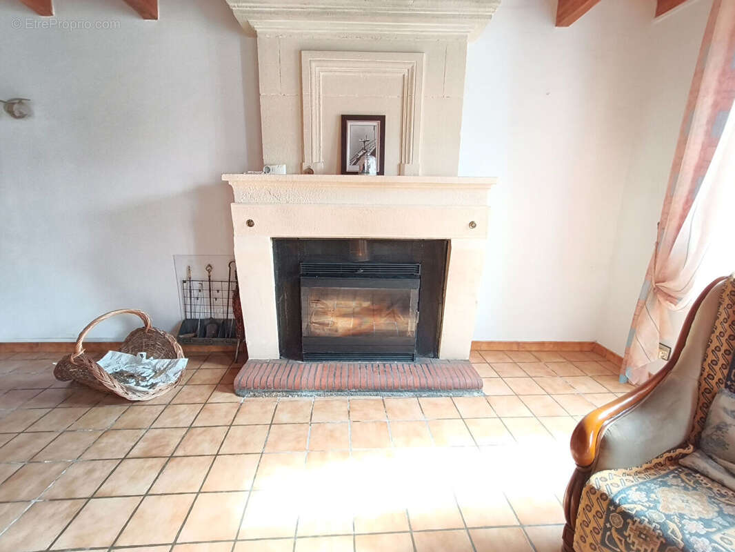 Maison à DOMPIERRE-SUR-CHARENTE