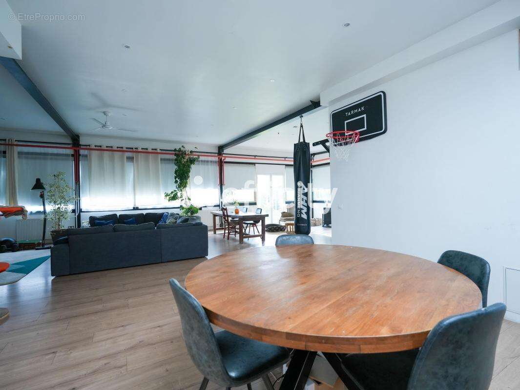 Maison à SAINT-CYR-EN-VAL