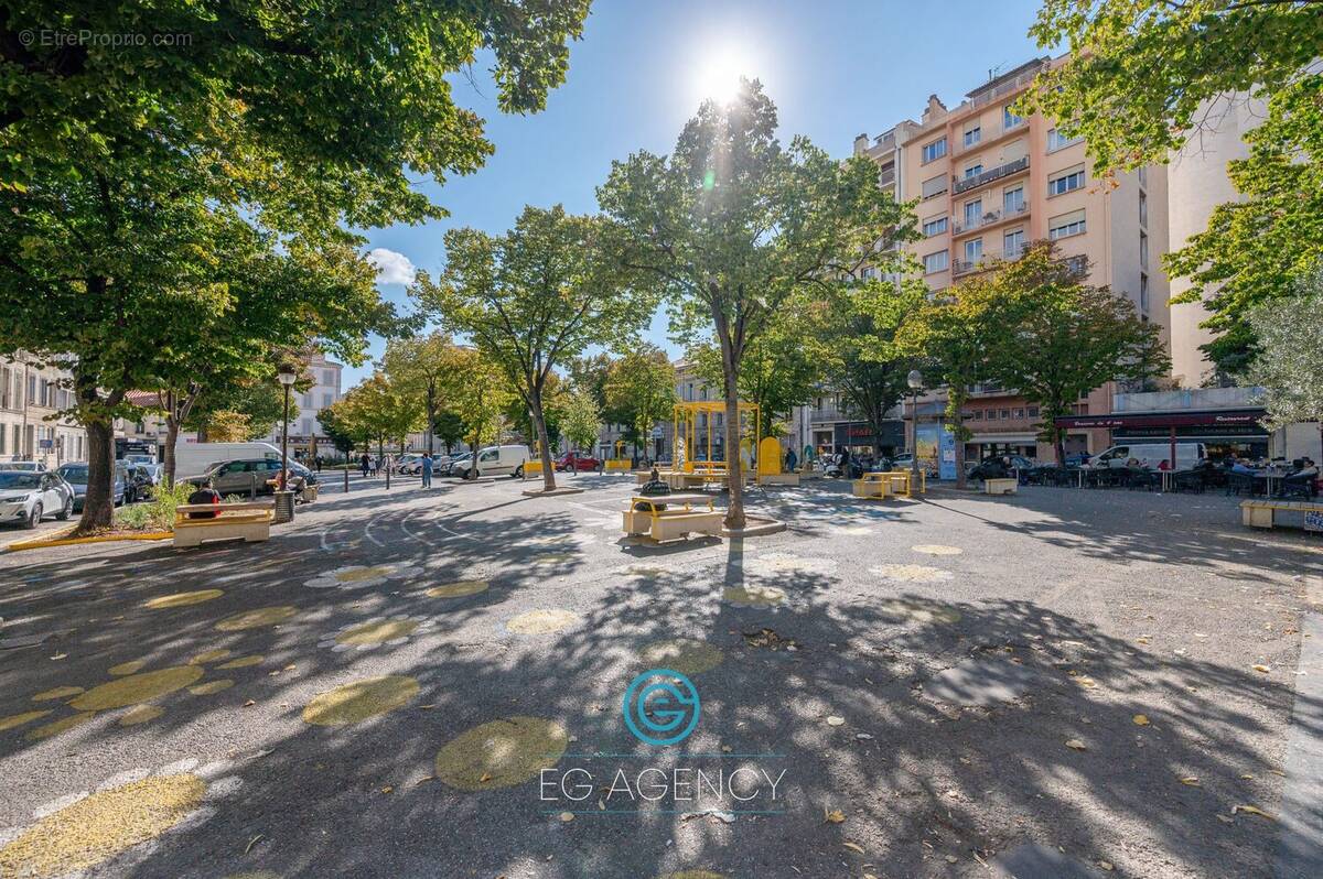 Appartement à MARSEILLE-4E