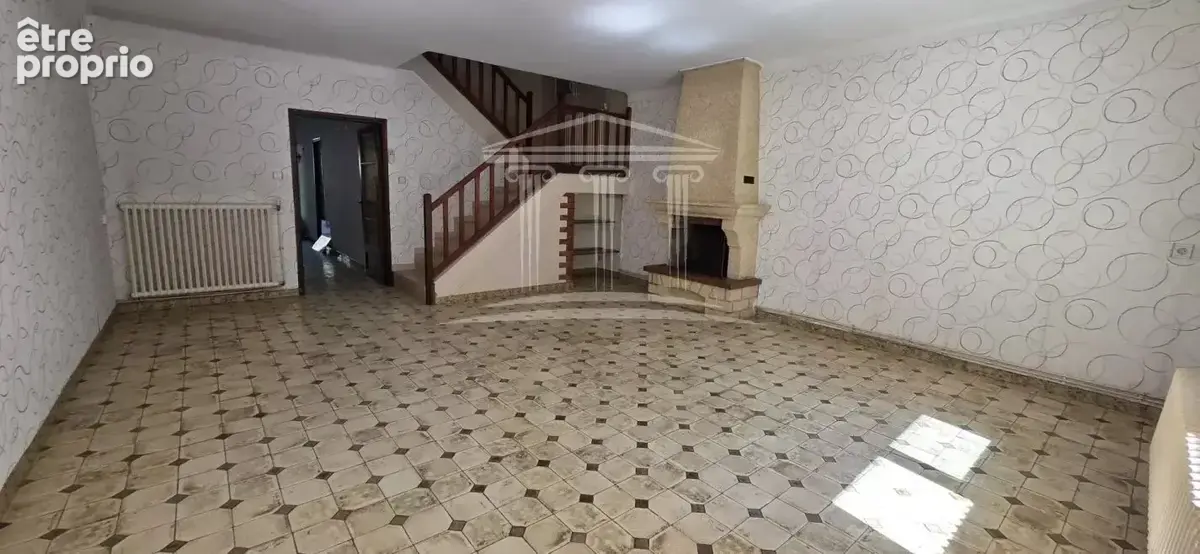 Appartement 209 m² à Sorgues  - photo 4