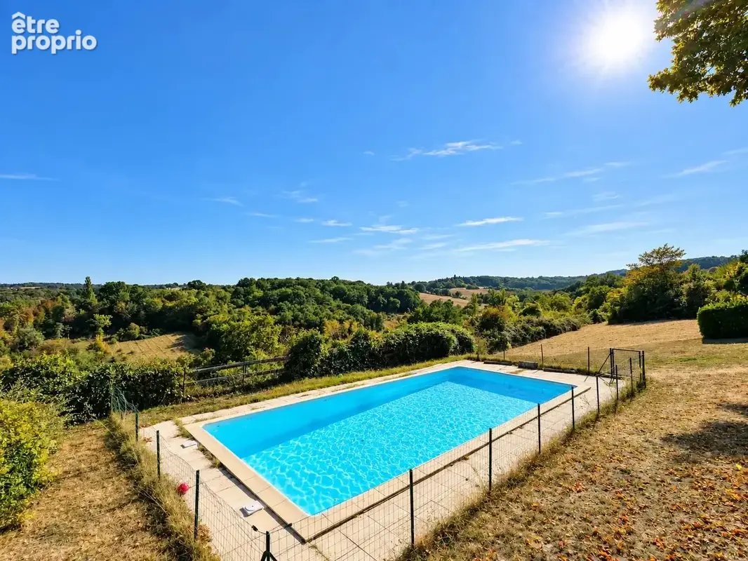 Belle maison en pierre avec piscine et vue imprenable - photo 16
