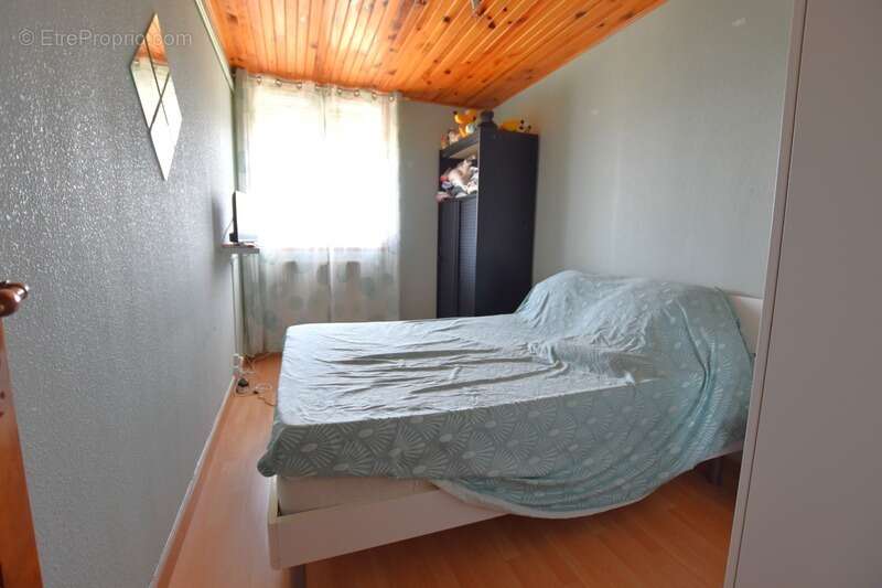 Firminy – Appartement familial lumineux de 121 m² – 7 pièces - photo 9