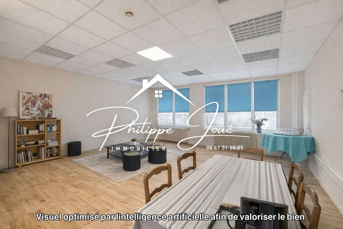 Maison à VILLENEUVE-L'ARCHEVEQUE