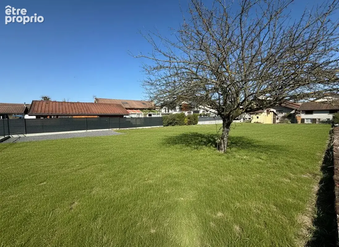 Terrain 547 m² à vendre à Sciez (74140) - photo 2
