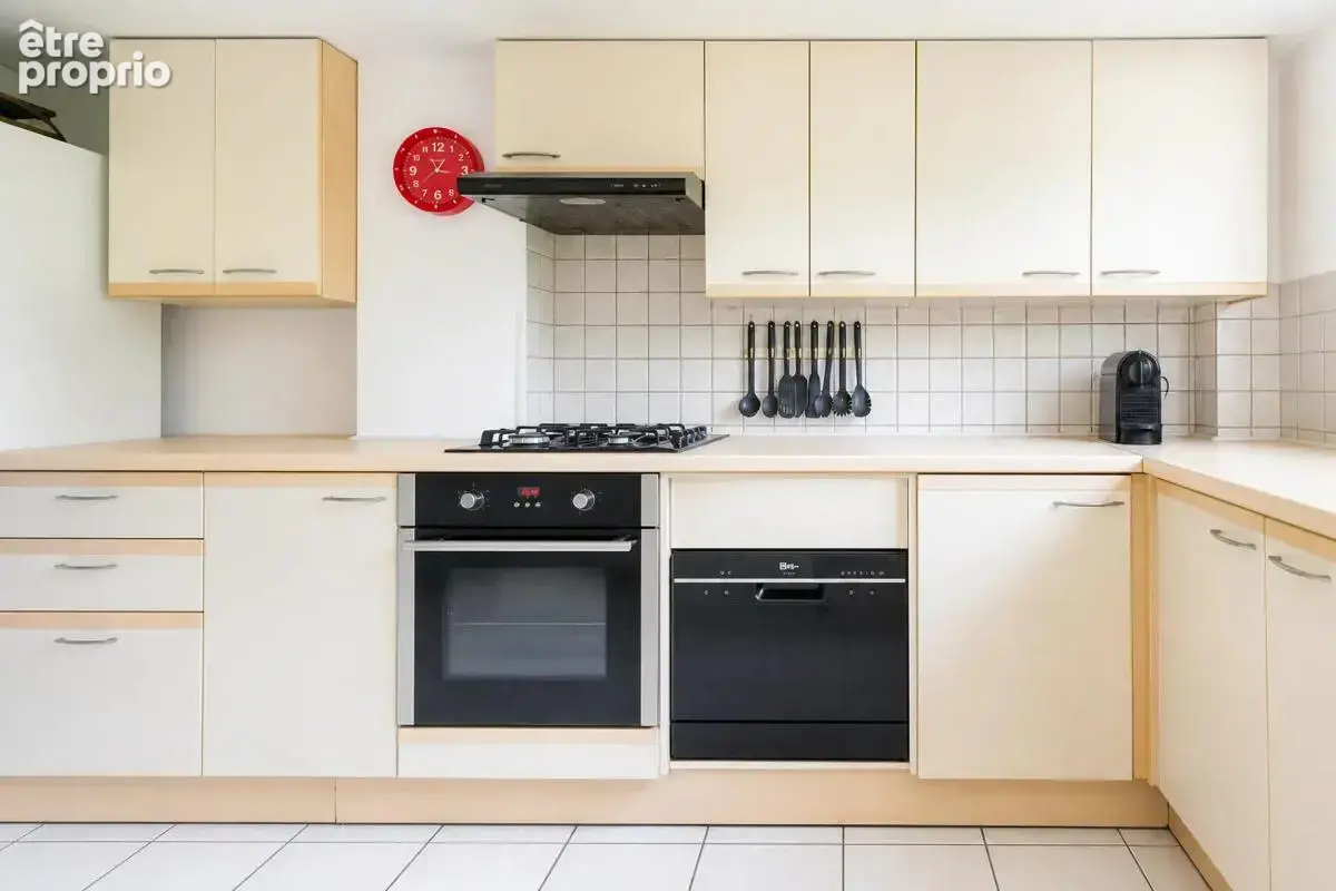 Maison 5 pièces 101 m² · à Coignières · 101 m² · 255 000 €