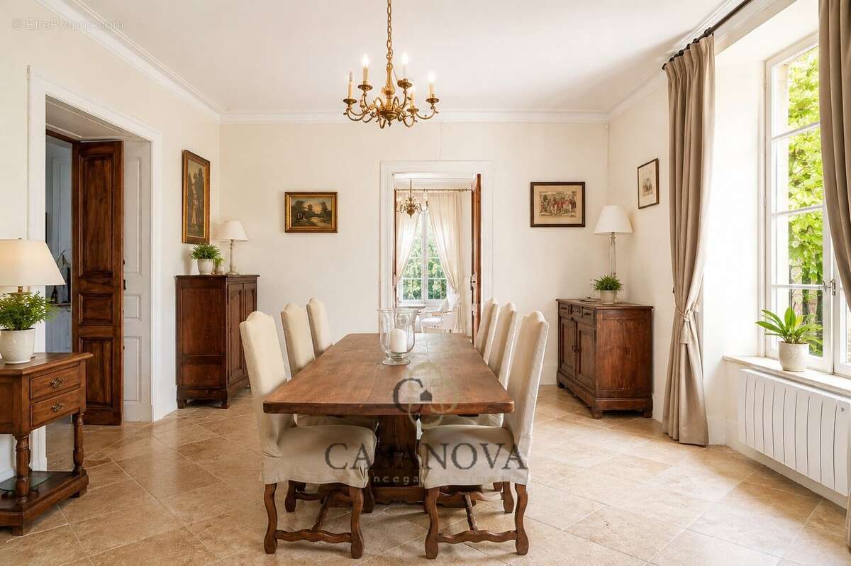 Maison à QUISSAC