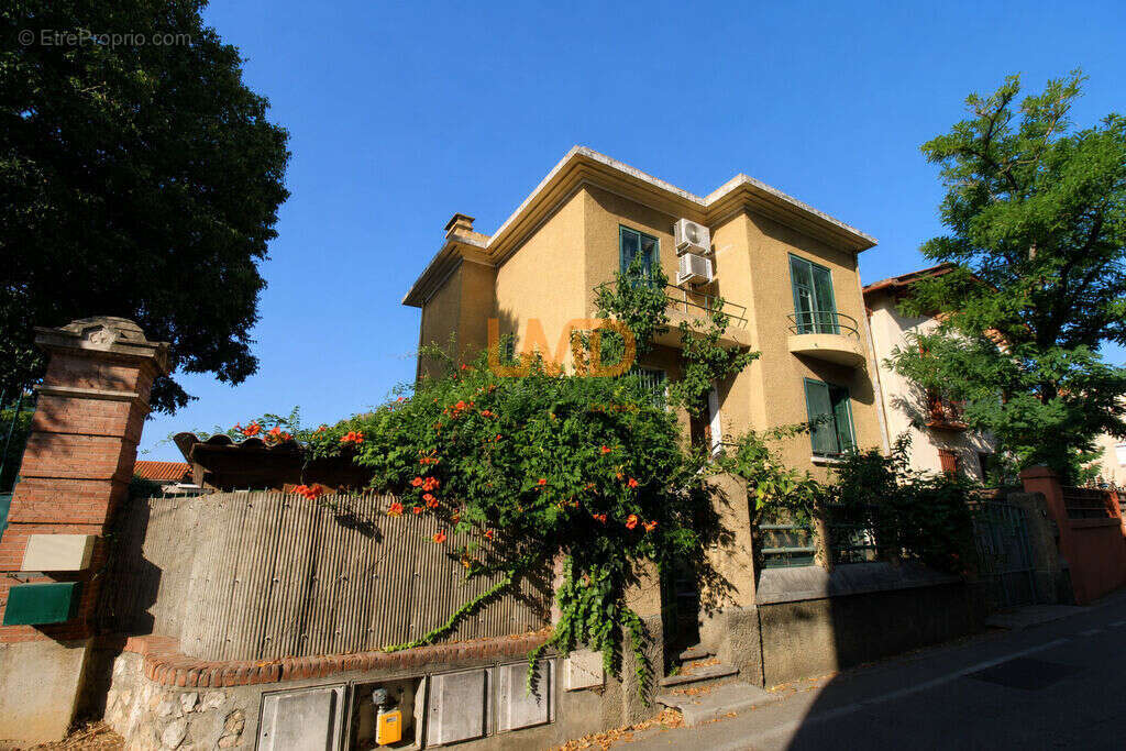 Maison à THUIR