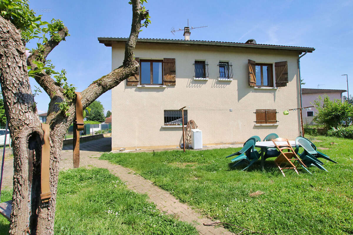 Maison à VILLETTE-D&#039;ANTHON