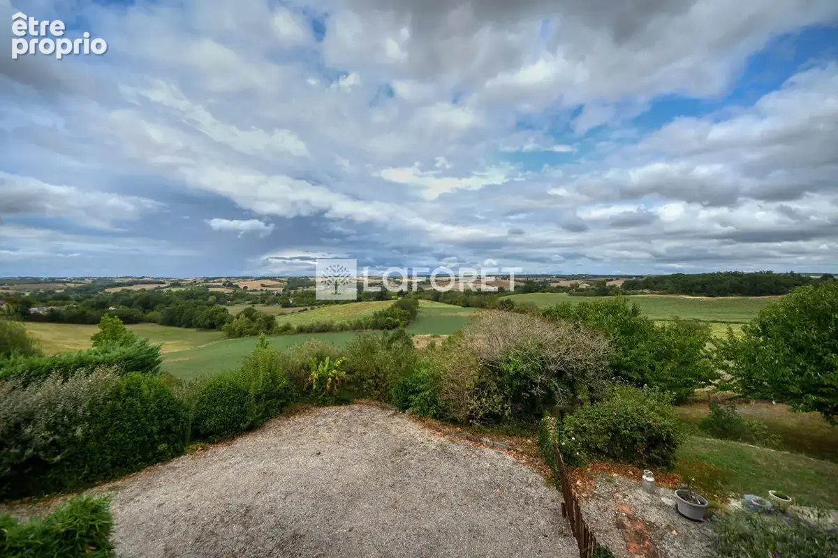 Maison avec vue panoramique a vendre a salvagnac - photo 12