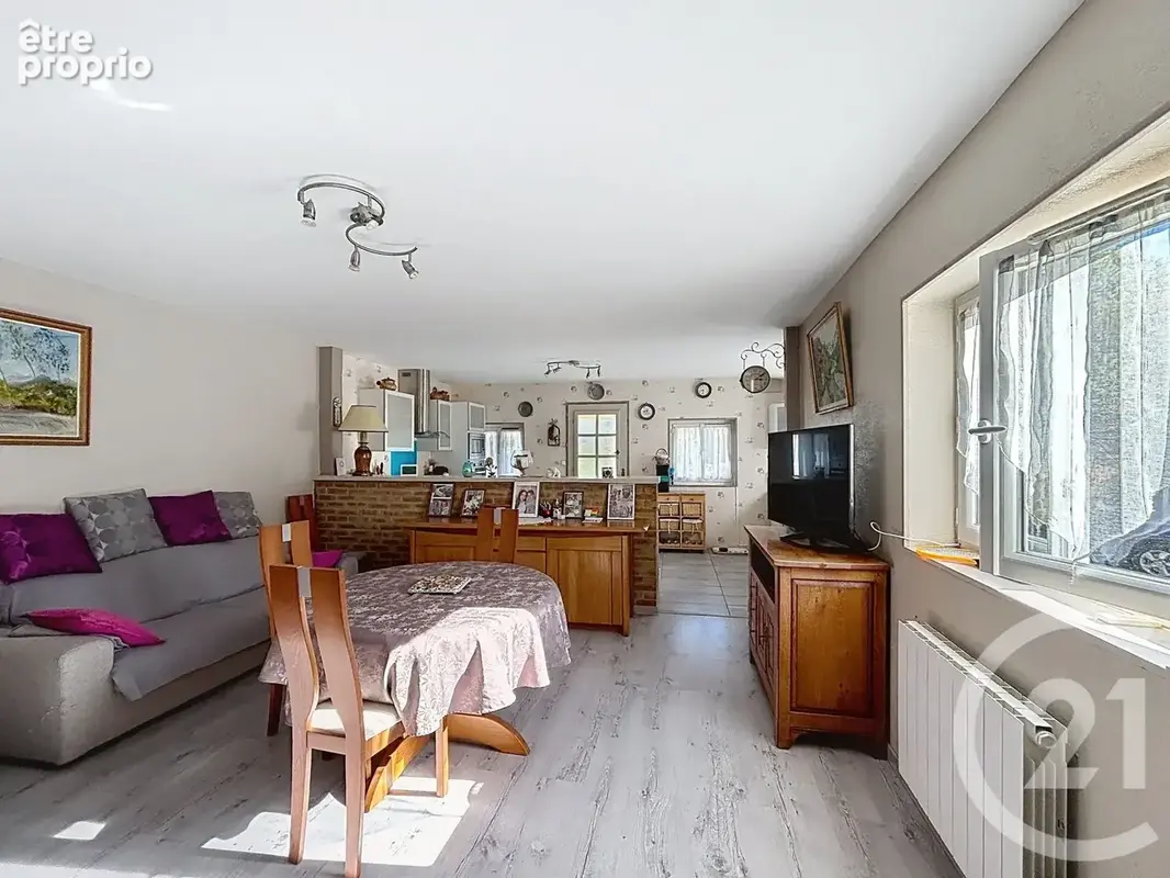 Maison 6 pièces 291 m² à vendre à Plessis-Saint-Jean (89140) - photo 13