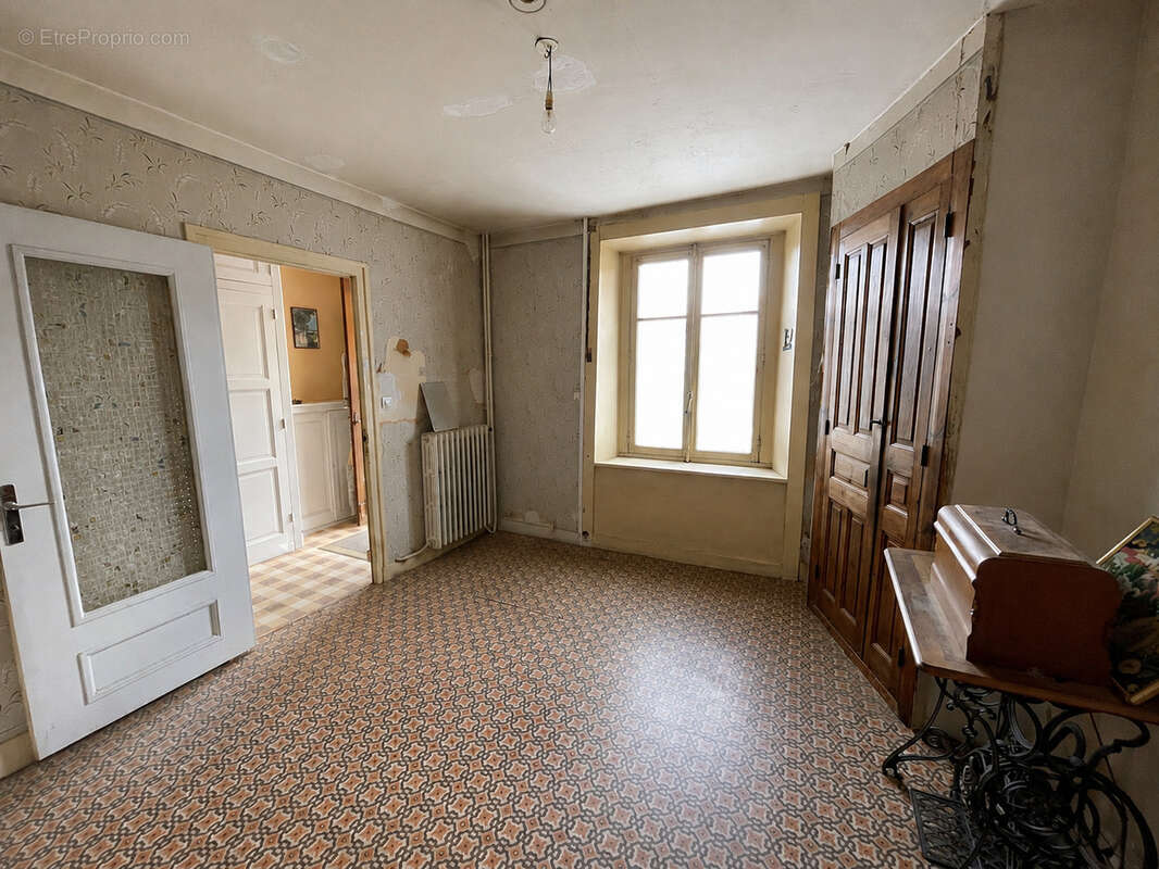 Maison en pierre mitoyenne Sainte-Sigolène - photo 14