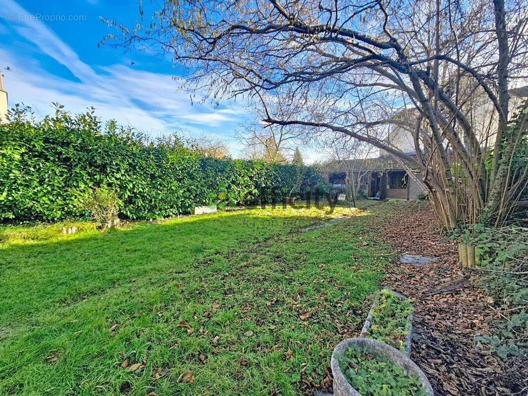 Maison à VILLIERS-SUR-MARNE