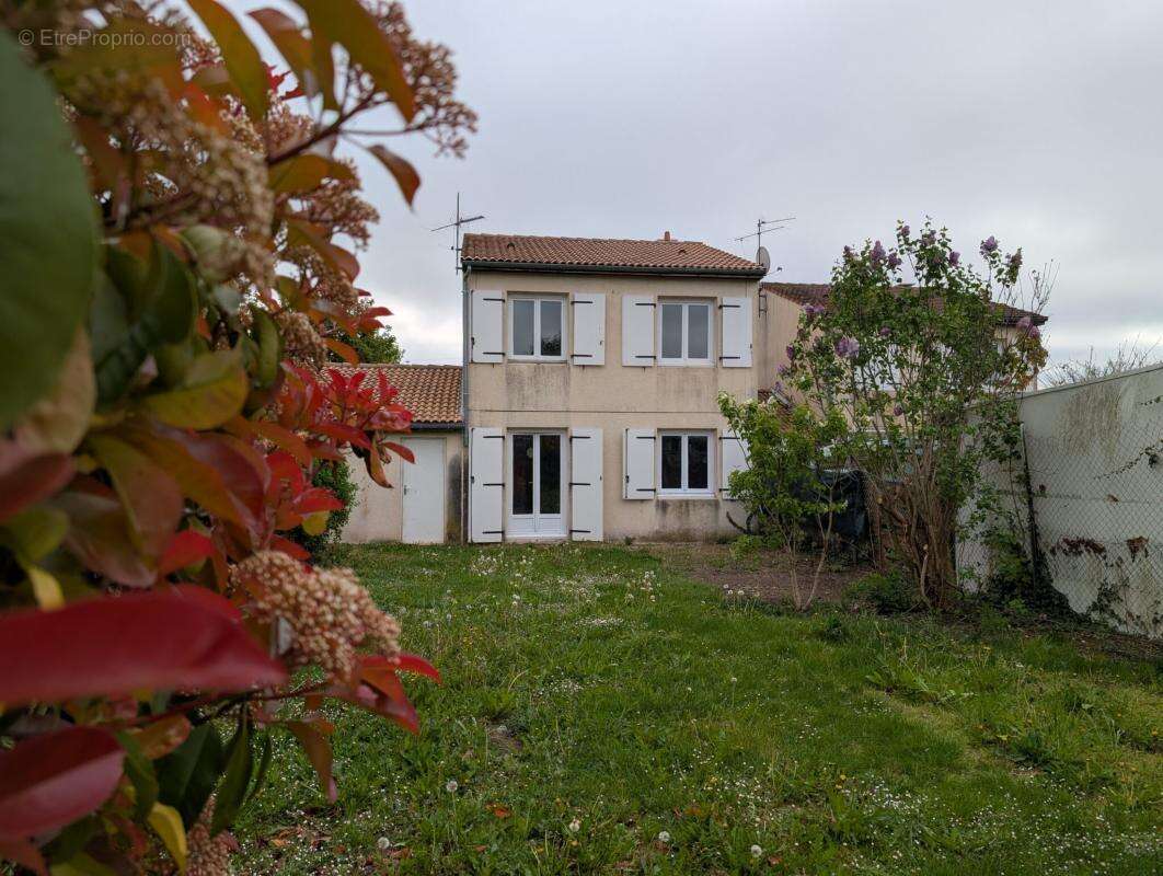 Maison à GANNAT