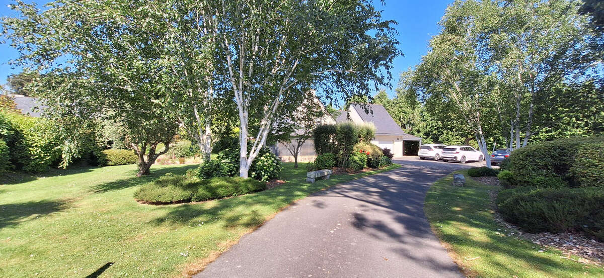 Fouesnant, jolie maison d'architecte de 170 m², sur un jardin paysagé de 3000 m², mer à pied ! - photo 14