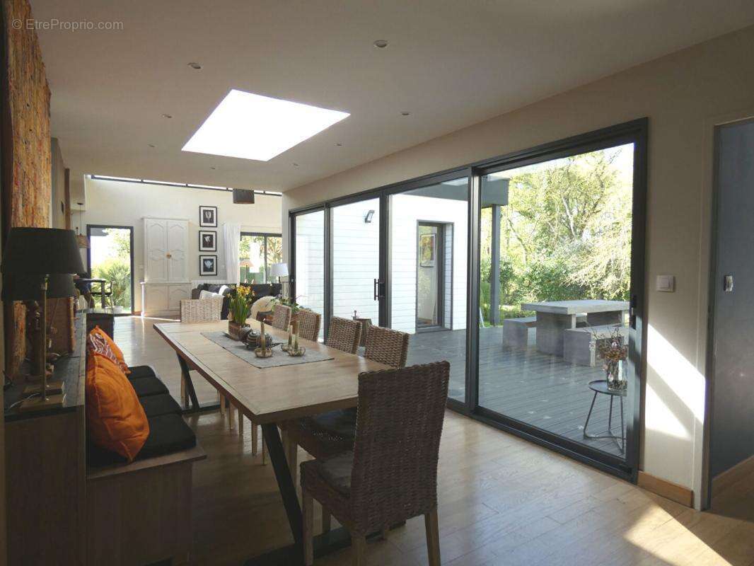 Maison à SAINT-PIERRE-DE-PLESGUEN