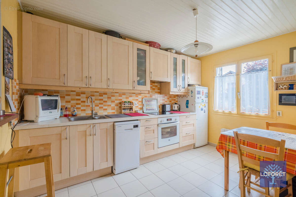 Maison à LIVRY-GARGAN