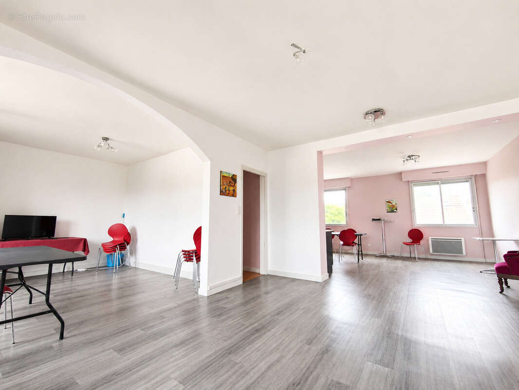 Appartement 150 m² à Angouleme  - photo 11