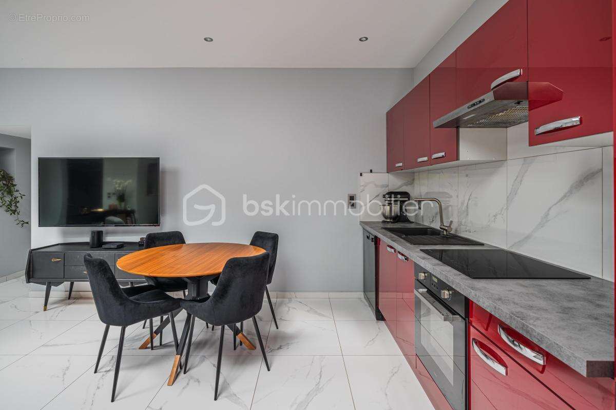 Appartement à AIX-LES-BAINS