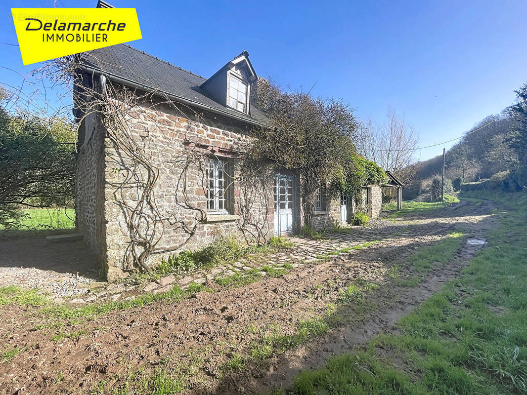 Maison à LA BALEINE