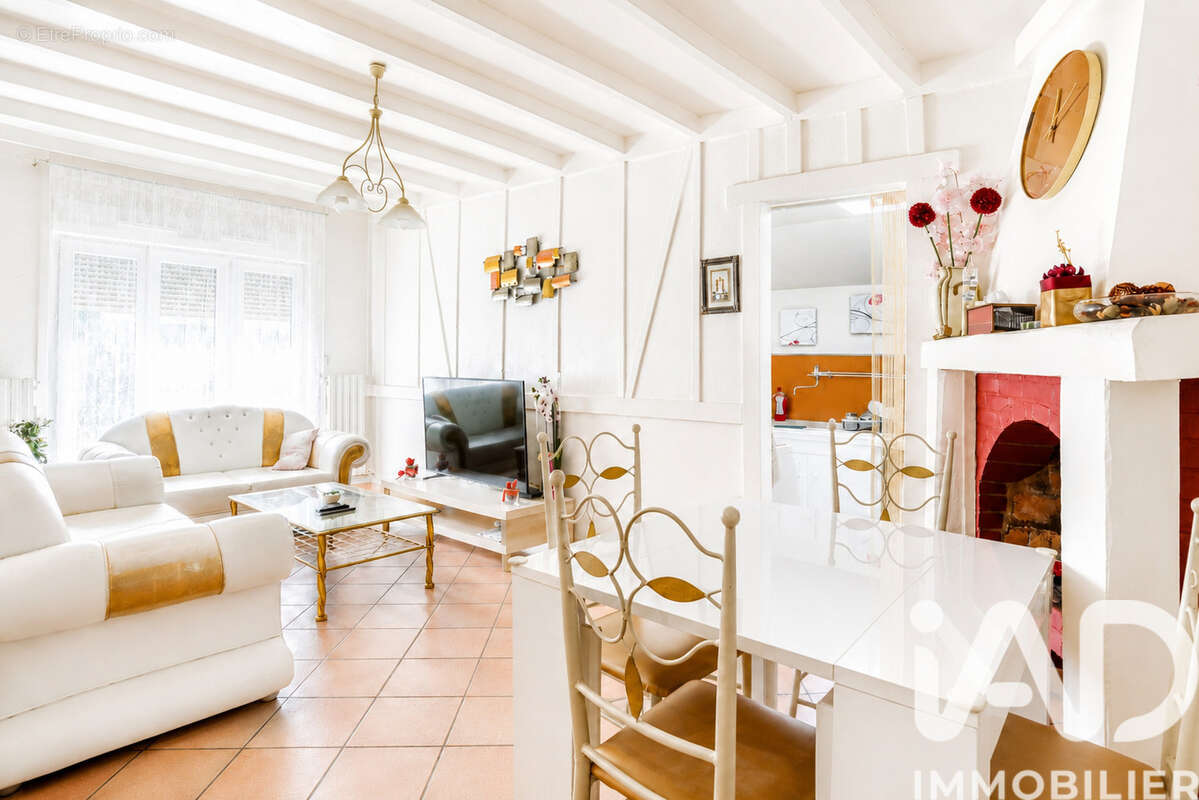 Photo 2 - Maison à ARNOUVILLE-LES-GONESSE