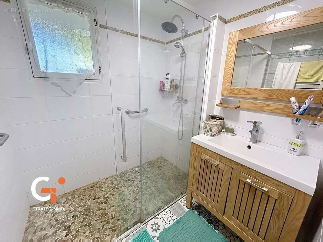 Maison à LA BOUILLE