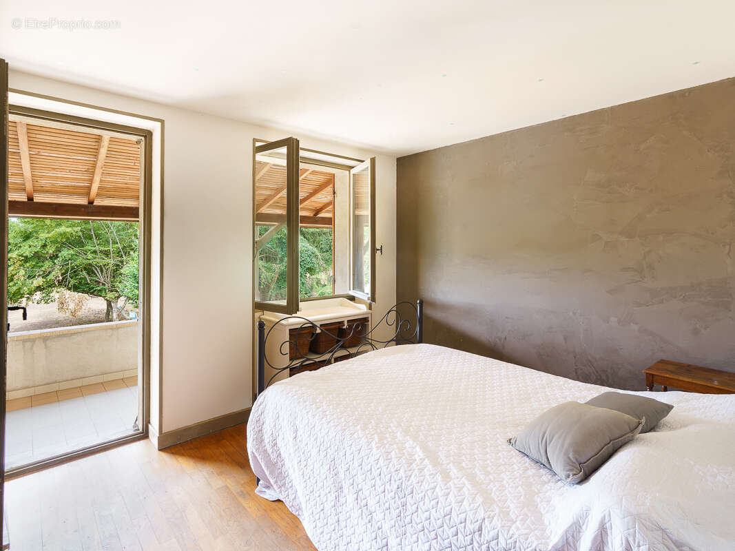 Maison Cormatin 4 pièces 105 m2 - photo 5