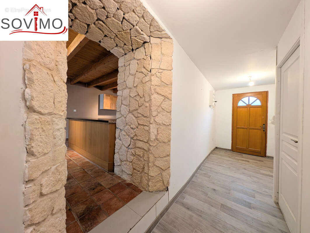 Maison à AVAILLES-LIMOUZINE