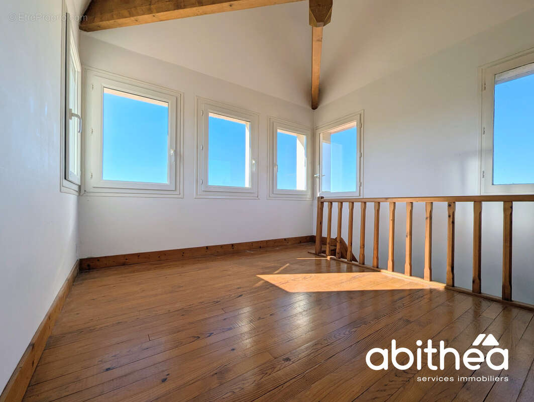 Maison à SAINT-GERMAIN-DU-PUCH