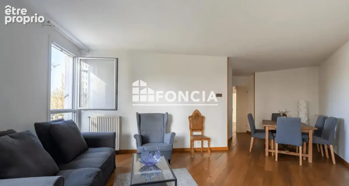 Photo Appartement à Saint-Denis au prix de 260 000€